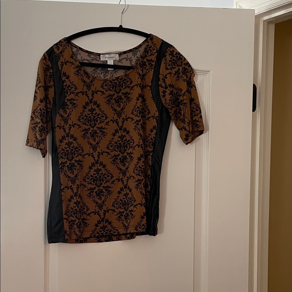 Dressbarn Brown and Black Floral Short Sleeve Top